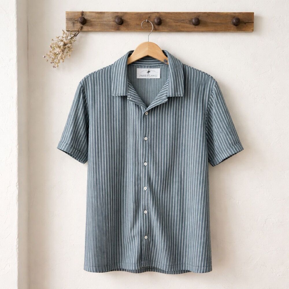Planet Lost In Paradise Men's Striped Short Sleeve Button Up Shirt Large